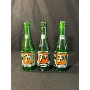 Lot of 3 Vintage 7oz- 7up Soda Bottle Swimsuit Girl Nashville, TN Acl Seven Up